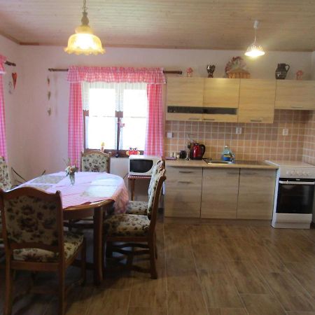 Villa Rekreacni Dum V Brdech Pod Svatou Annou Ohrazenice  Exterior foto