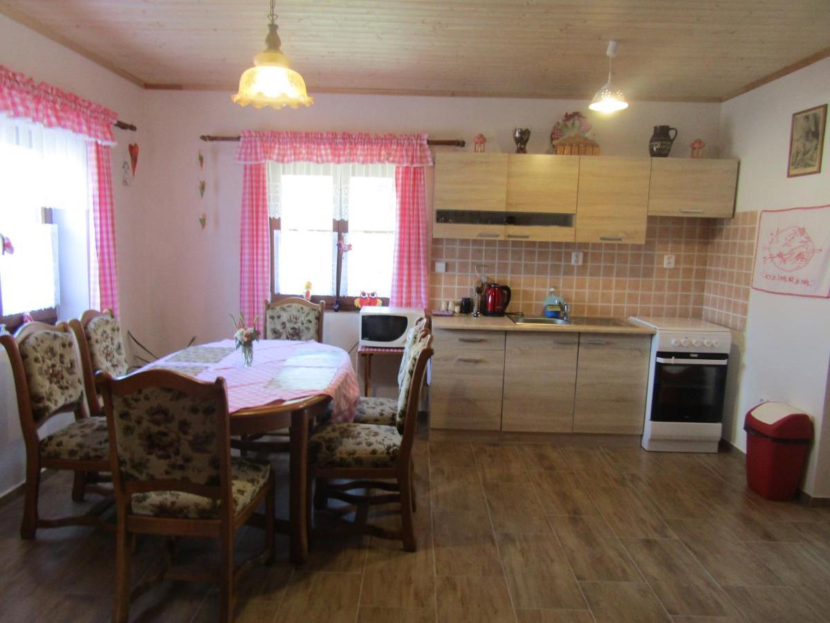 Villa Rekreacni Dum V Brdech Pod Svatou Annou Ohrazenice  Exterior foto